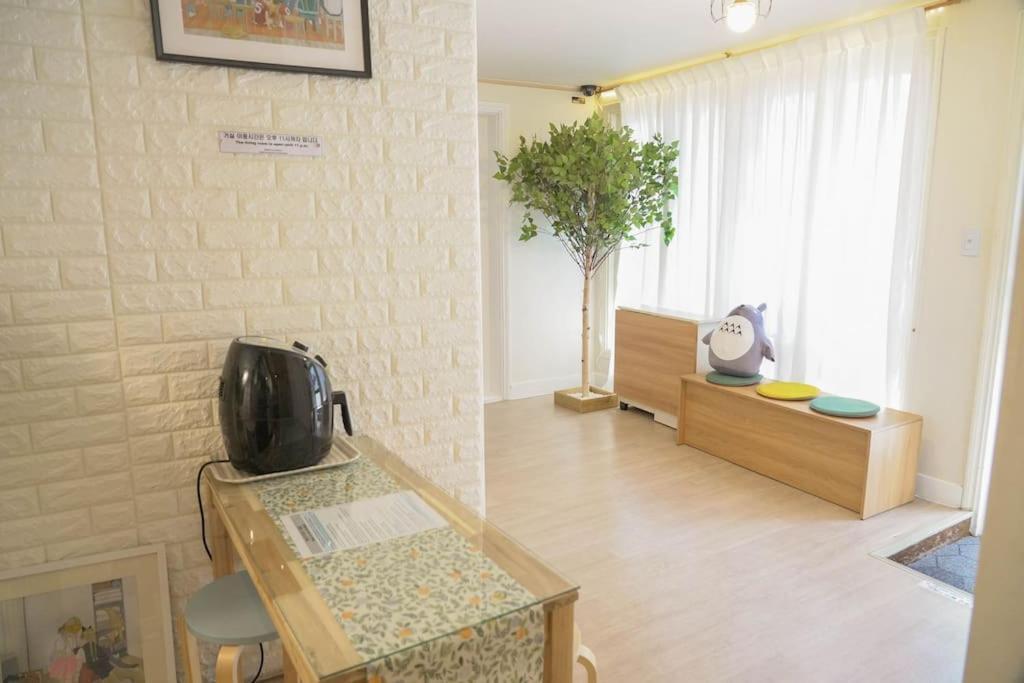 Hotel House Mongja Seul Esterno foto